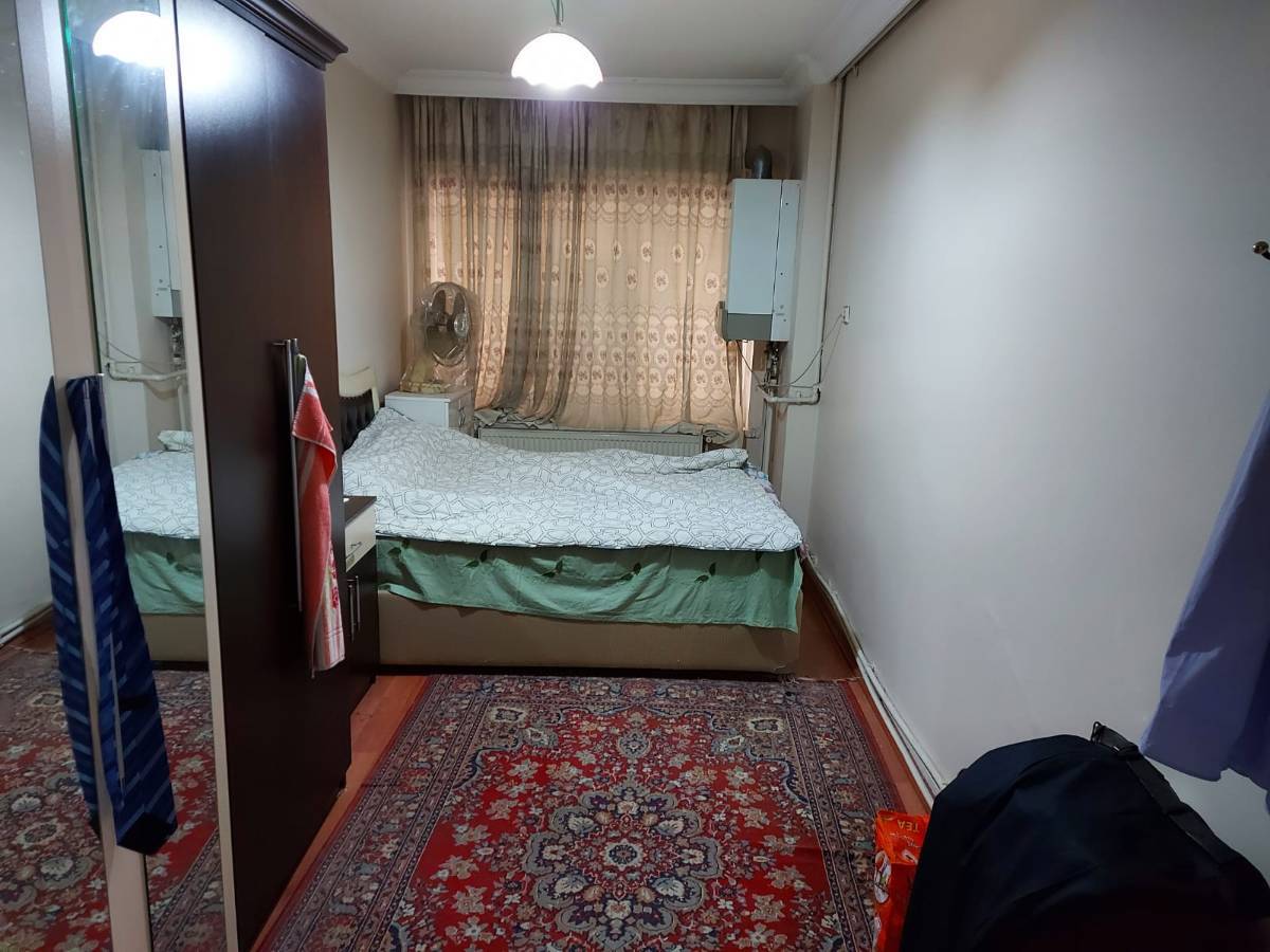 İSMAİL KARADENİZ EMLAKTAN YAKACIK MAHALLESİNDE SATILIK DAİRE