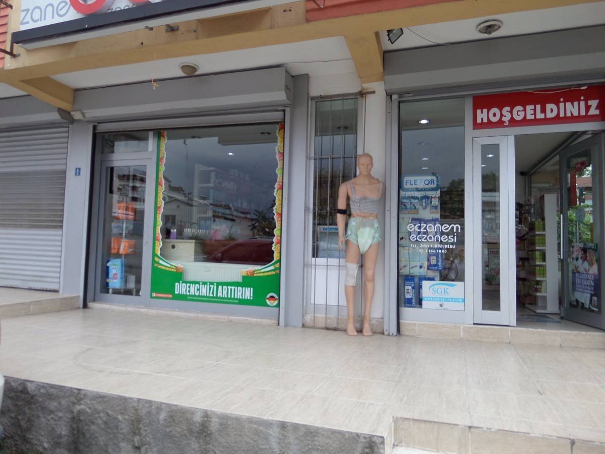 AKTEPE MAHALLESİNDE SATILIK DÜKKAN.