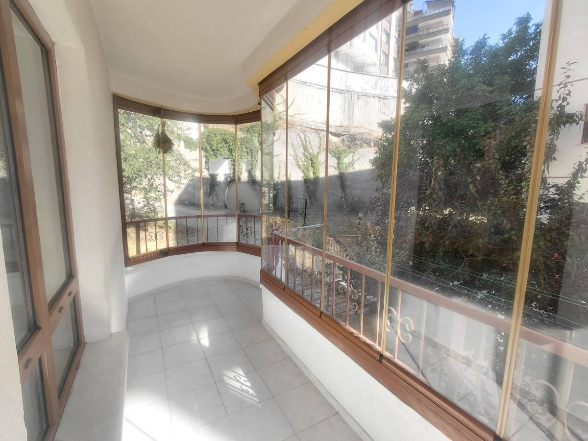 İSMAİL KARADENİZ EMLAKTAN  G&Uuml;&Ccedil;L&Uuml;KAYA MAHALLESİ METRO YAKINI ASANS&Ouml;RL&Uuml; BAĞIMSIZ SATILIK 3+1 DAİRE